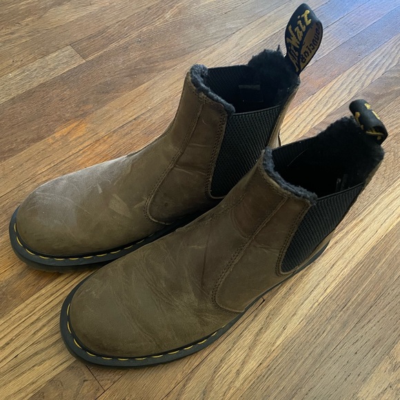 Dr. Martens Brown Chelsea Boots - Picture 3 of 6